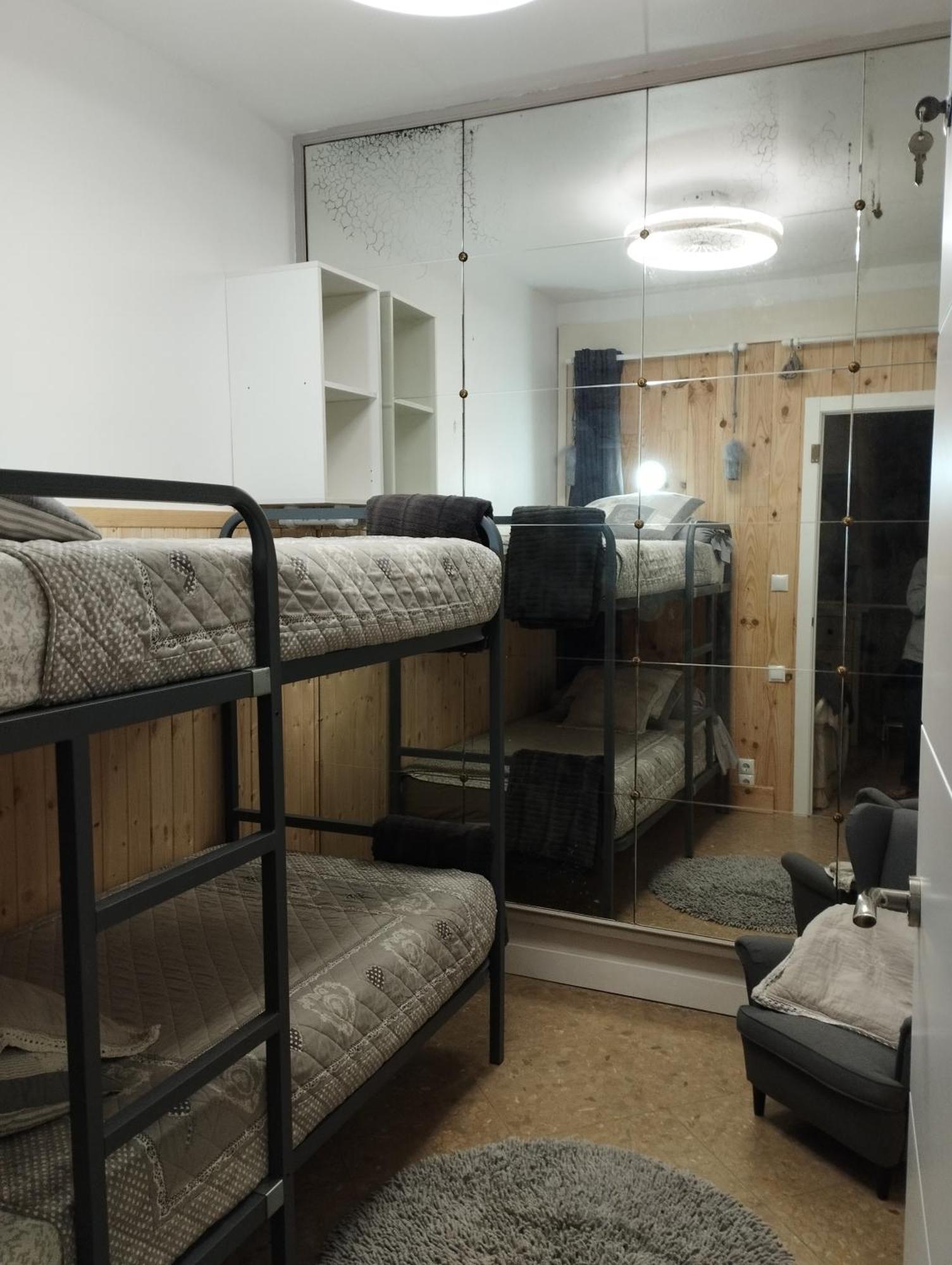 Chambres D'Hotes Chez Catherine A Reus Chambre De Paris Avec Salle De Bains Privee Eksteriør billede